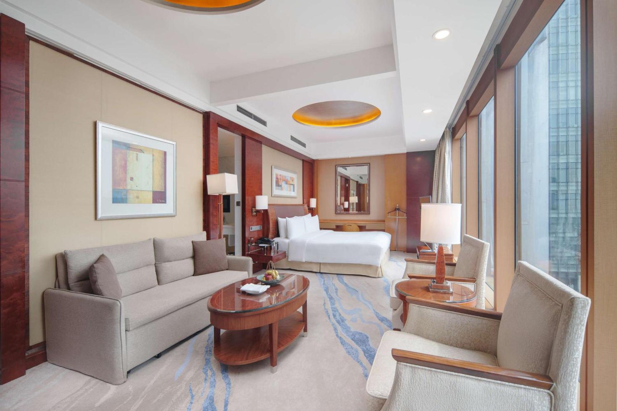 Pudong Shangri-la, 5* Shanghai